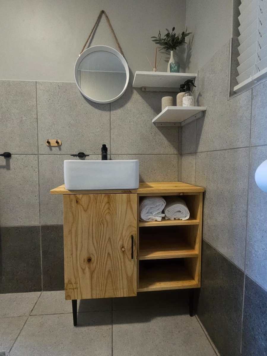 To Let 2 Bedroom Property for Rent in Mykonos Western Cape
